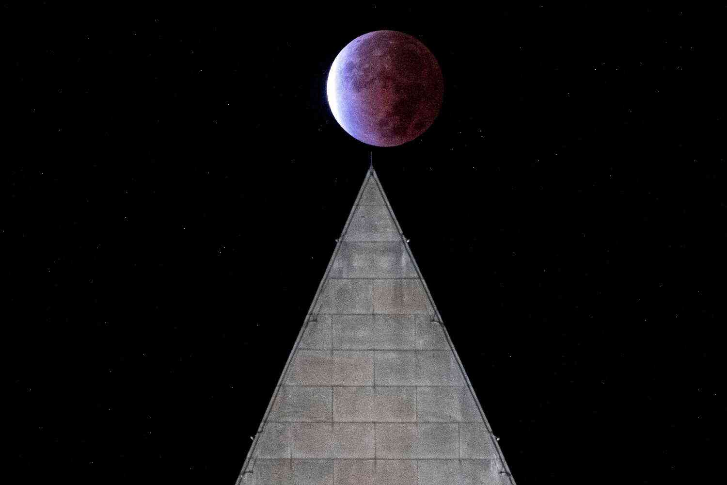 The Earth will be turned into a shell by a lunar eclipse