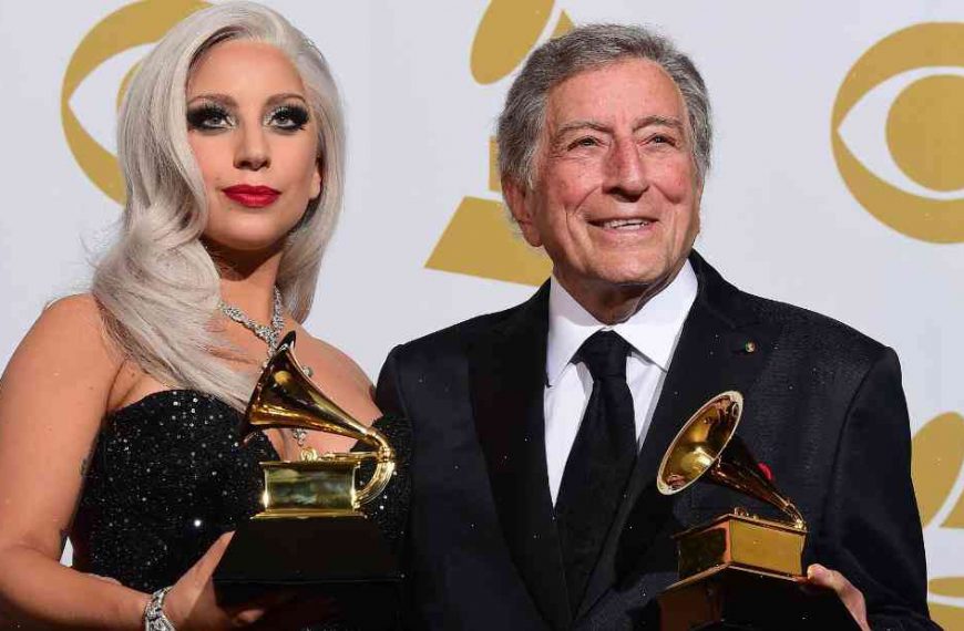 Lady Gaga heartbroken for jazz legend Tony Bennett