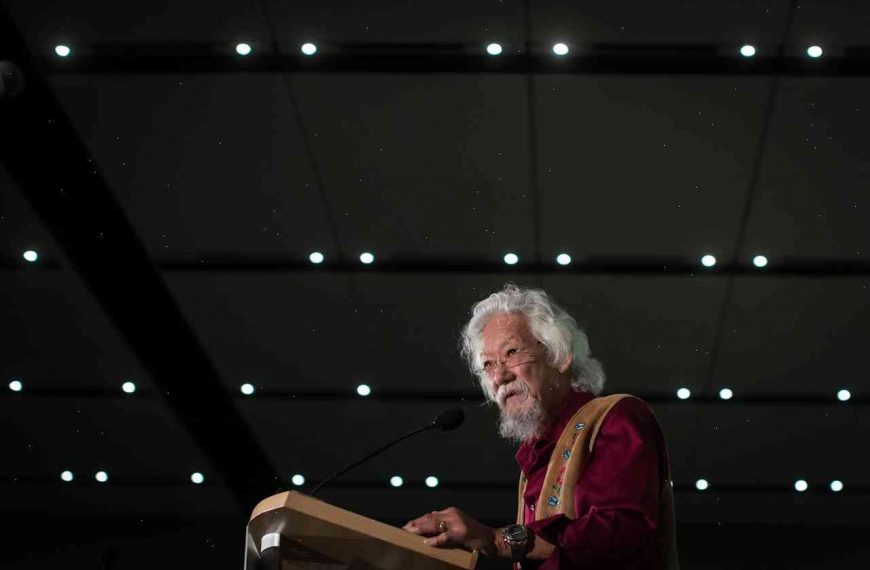 David Suzuki apologizes for remark on pipelines being ‘blown up’ over climate change